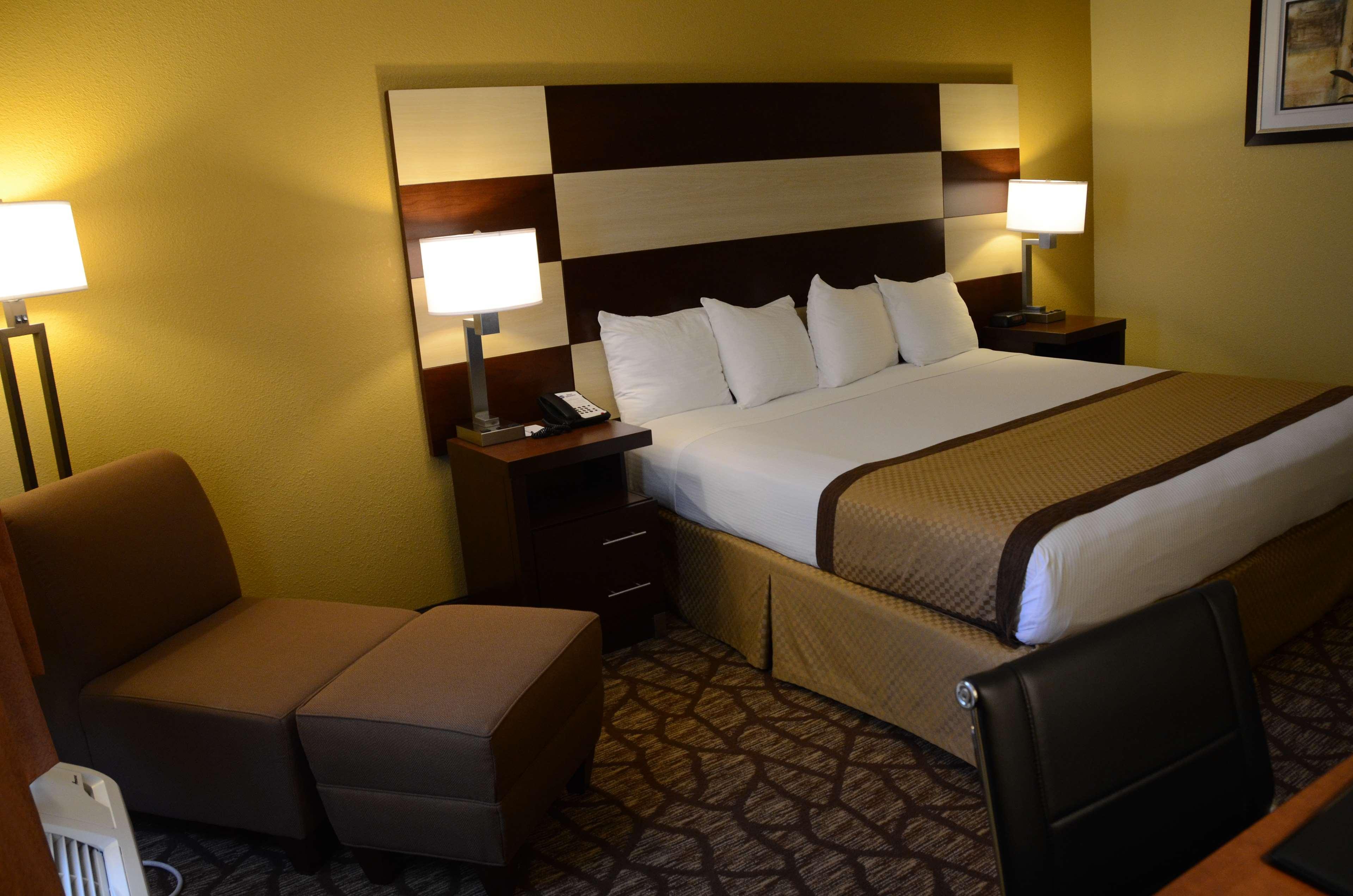 Best Western Joliet Inn & Suites Экстерьер фото